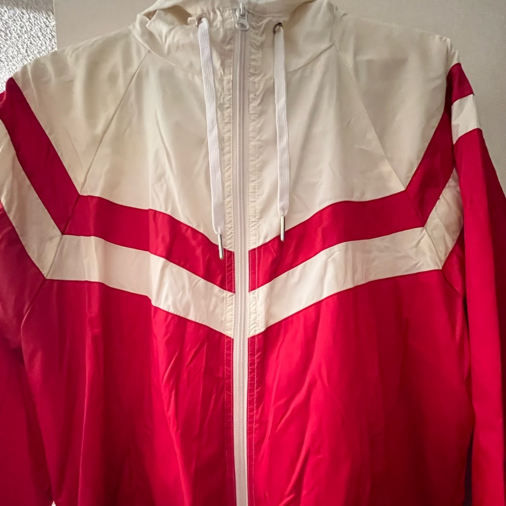 FOREVER 21 medium sized, red/white windbreaker jacket
